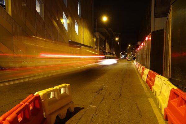 qual o melhor holofote para obras públicas?