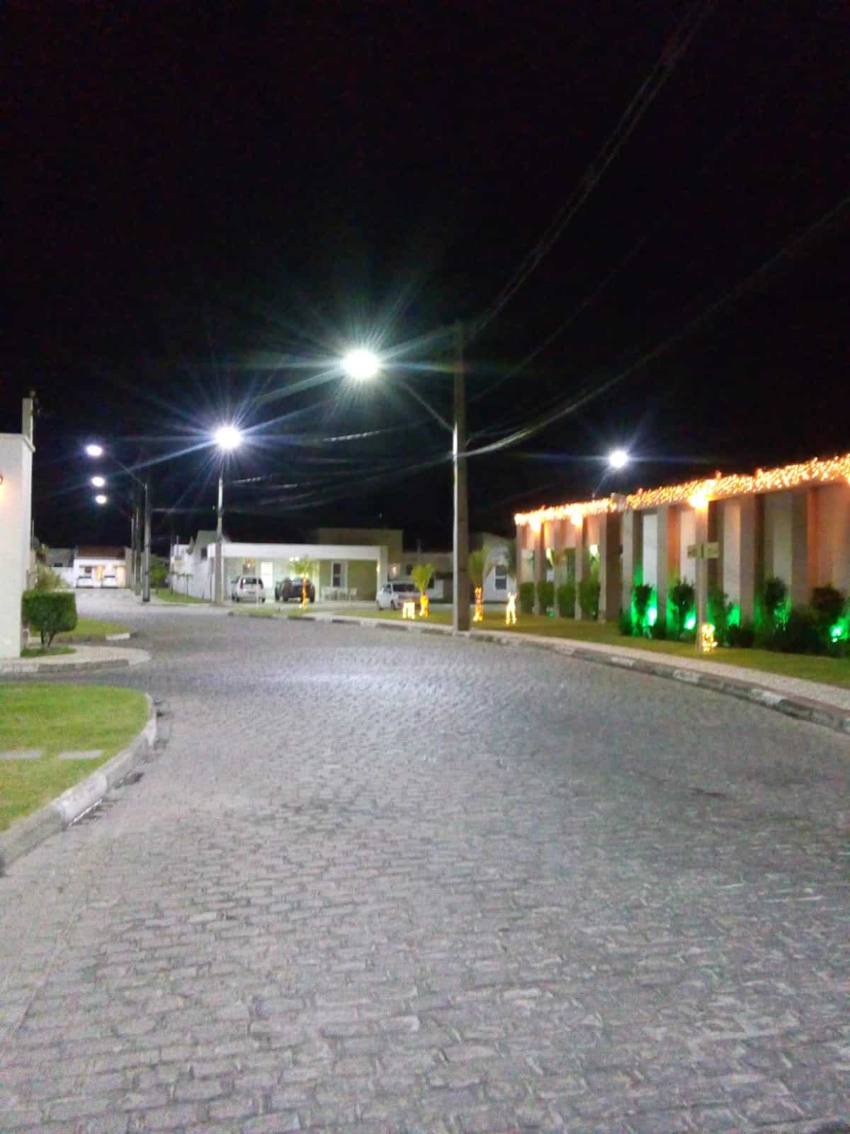 Luminária pétala led em Anagé